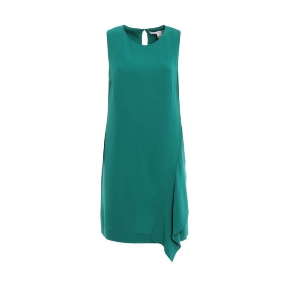Diane von Furstenburg Wylda Size 8 Ruffle Shift Green Dress Cocktail Sleeveless